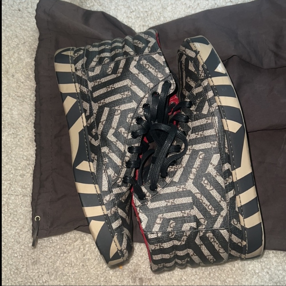 gucci shoes